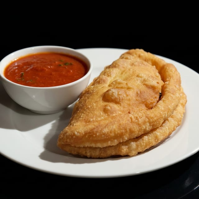 Fried 4 cheese calzone.