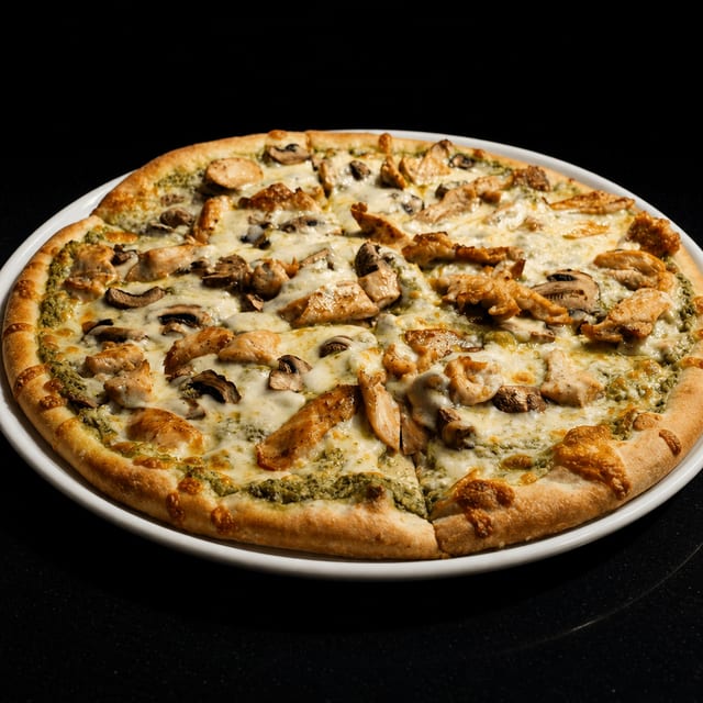12" GF Crust Chicken Pesto Pizza.